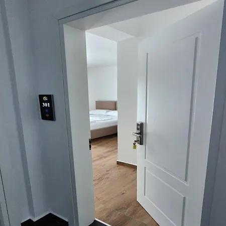 Hotel Lbc 4*
